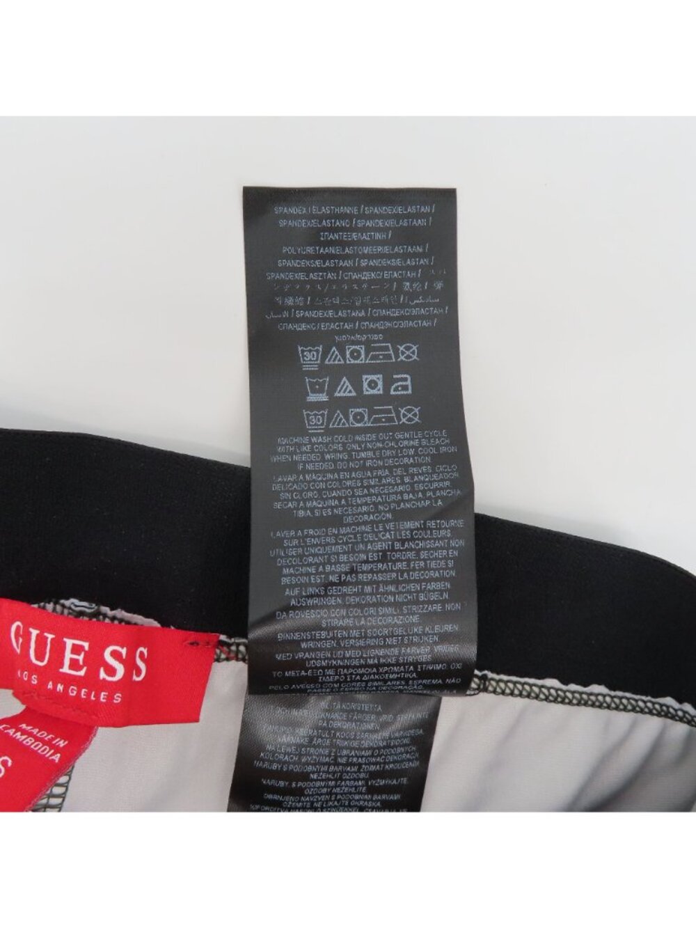 GUESS Womens Small Cammy Crop Legging Spell Out Logo Side Camo Camouflage NEW - Picture 9 of 11